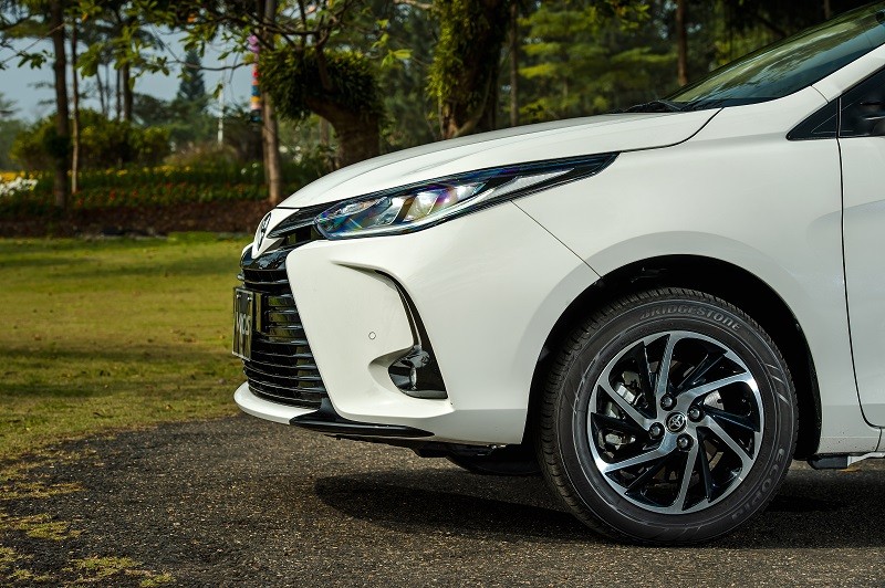 Toyota-Vios-White-chi-tiet-19